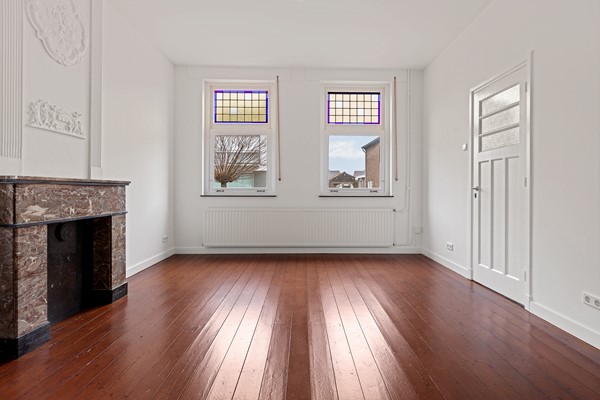 Photo - For rent: THIS COMPLETELY RENOVATED, READY-TO-MOVE-IN TOP-OF-THE-RANGE PROPERTY WITH OVER 5 BEDROOMS IS NOW AVAILABLE TO RENT!